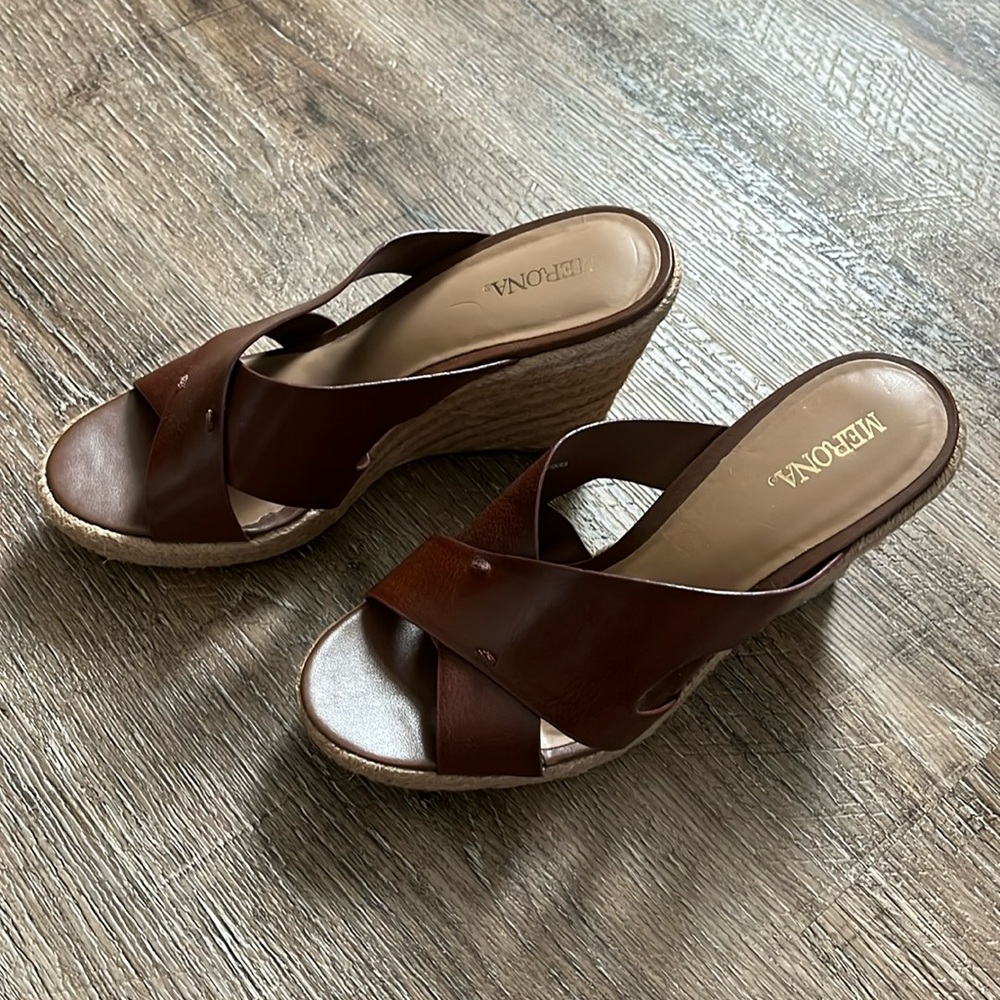 MERONA PLATFORM WEDGE SANDALS